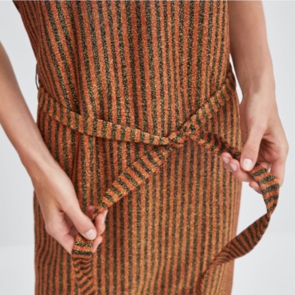 ZARA // metallic striped vneck belted midi knit - Picture 15 of 16